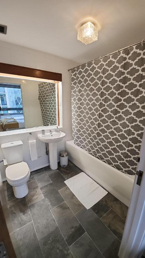 Top Floor Room In Baker St London Eksteriør billede