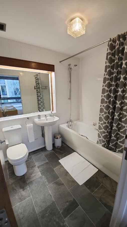 Top Floor Room In Baker St London Eksteriør billede